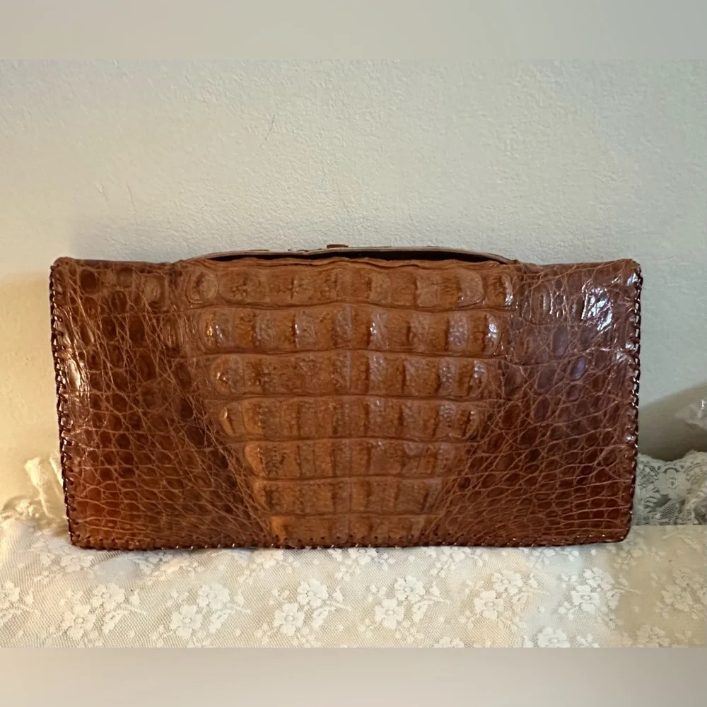 UNBRANDED beautiful vintage